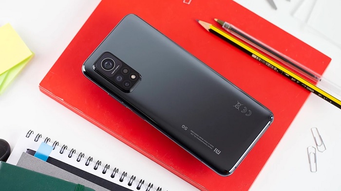 Xiaomi Mi 10T Pro được bán với giá thấp nhất khoảng 16,2 triệu đồng cho bản Ram 8GB/Rom 128GB và 17,6 triệu đồng cho bản ROM 256GB
