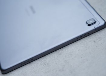 trên tay Samsung Galaxy Tab A7 2020