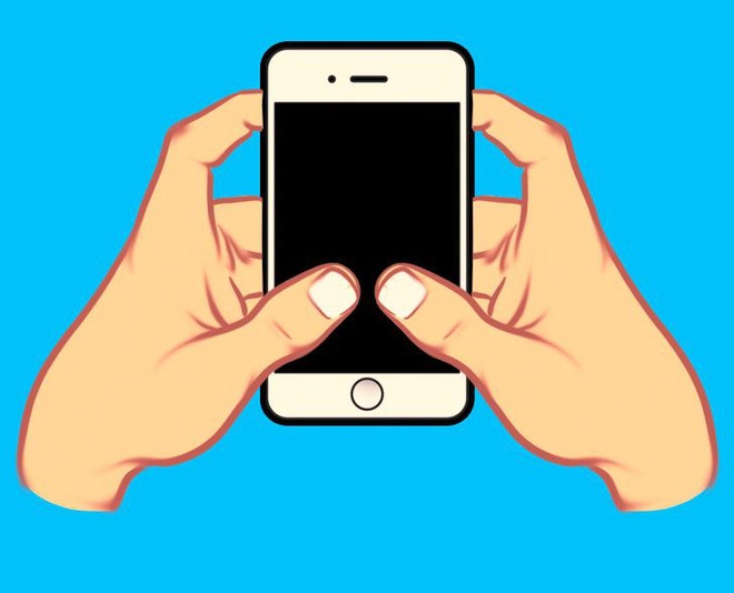 Dùng điện thoại bằng hai tay
