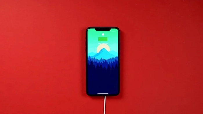 Không nên sử dụng bộ sạc MagSafe cho iPhone cũ