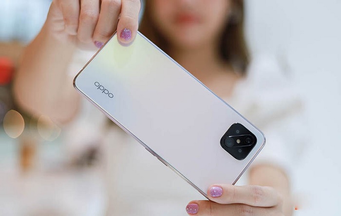 Mặt sau của OPPO Reno4 Z 5G bắt mắt và mới lạ