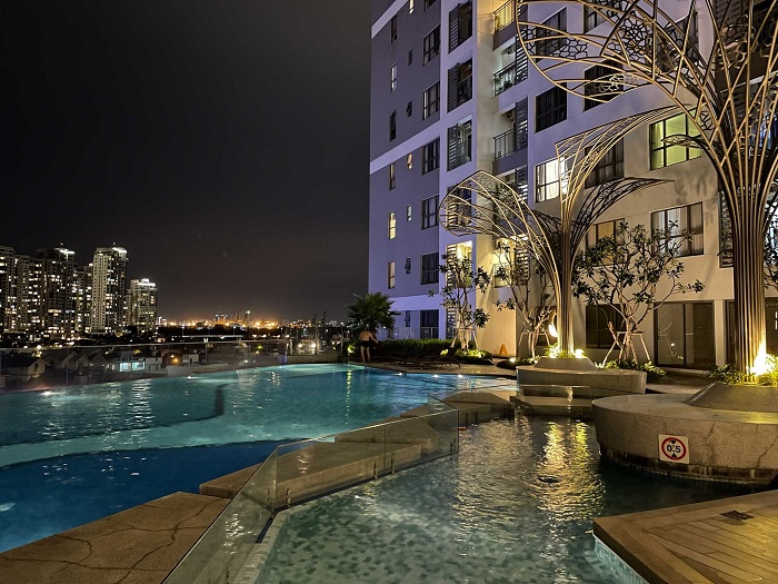 Ảnh chụp chế độ đêm bằng camera thường