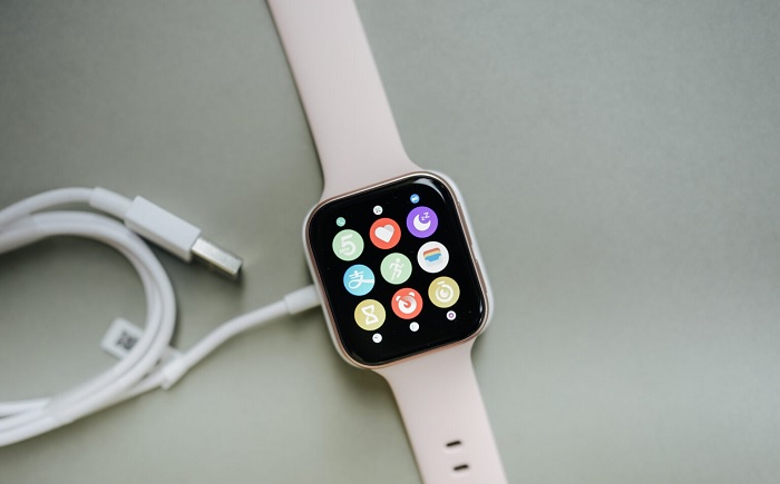OPPO Watch được bán với giá chưa đến 6 triệu đồng