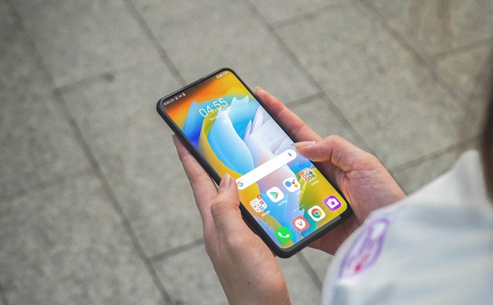 Đánh giá chi tiết Vsmart Aris Pro: Máy sở hữu công nghệ camera ẩn dưới màn hình