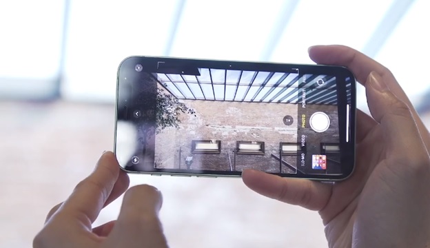 Giao diện camera iPhone 12 mini