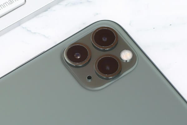 iPhone 11 Pro Max sở hữu hệ thống ba camera 12MP