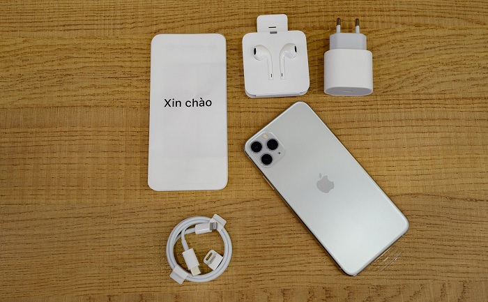 Ngày mai (27/11) iPhone 12 chính hãng sẽ chính thức lên kệ tại các siêu thị Viettel Store trên toàn quốc