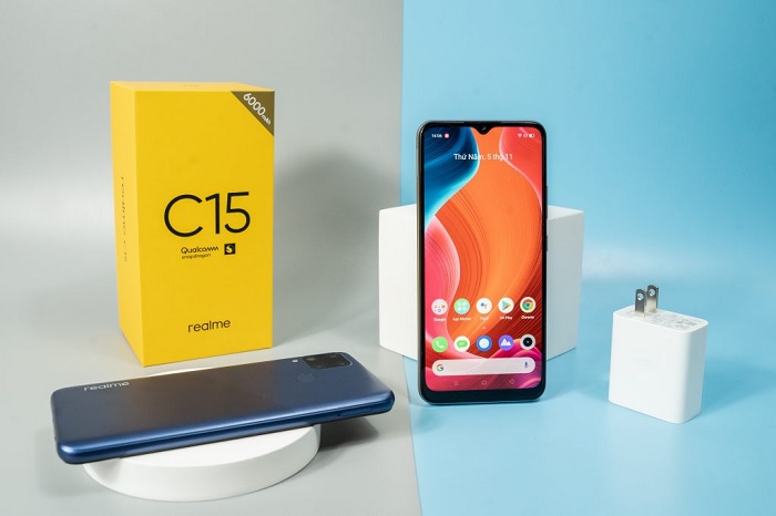 Realme C15 hiện có giá bán 4.190.000 đồng tại các siêu thị Viettel Store