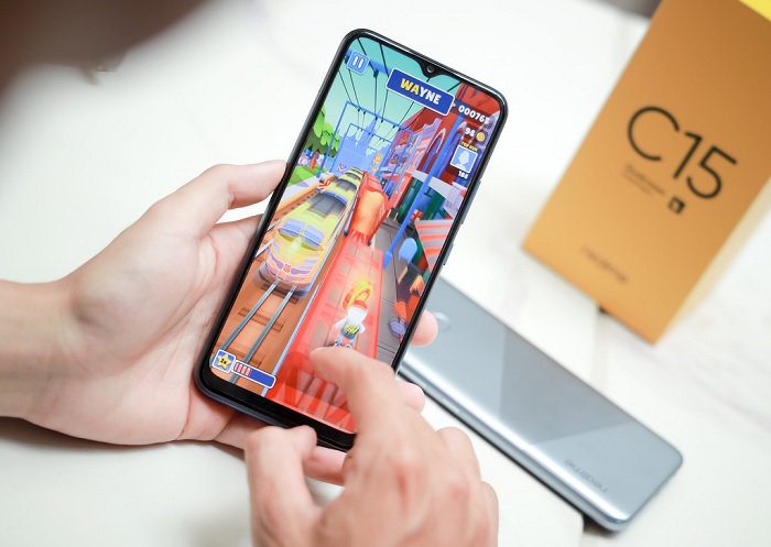 Chơi game mượt mà trên Realme C15