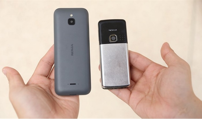 Mặt lưng hai thiết bị có nhiều điểm khác biệt, đặc biệt 6300 4G chỉ sử dụng chất liệu nhựa