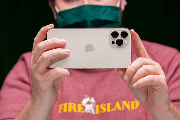 Các tính năng chụp ảnh của hai mẫu iPhone gần như giống nhau