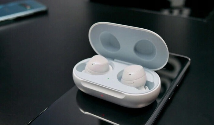 Tai nghe Galaxy Buds