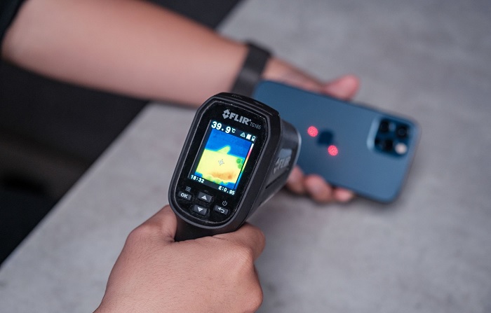 Sau 20 phút chơi game, nhiệt độ của máy khoảng 40 độ C