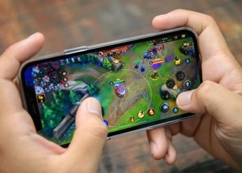 Trải nghiệm chơi game trên iPhone 12 Pro