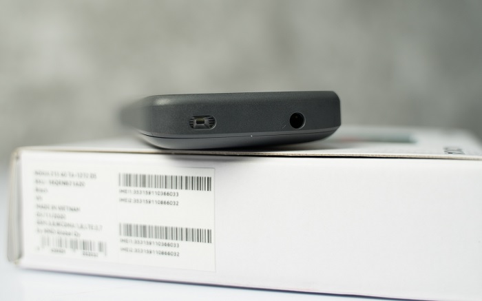 Sản phẩm này không được trang bị camera như sản phẩm cùng ra mắt Nokia 225 4G