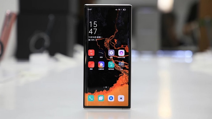 OPPO X 2021 trông giống như chiếc smartphone bình thường khác