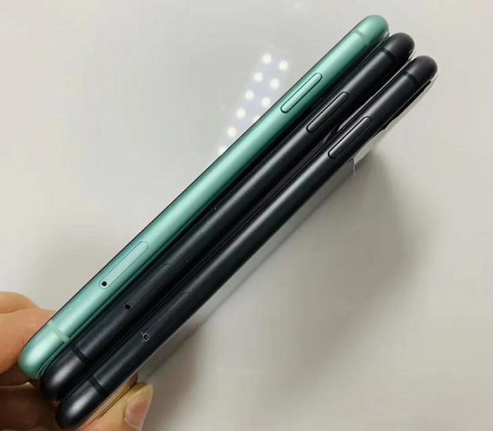 Trước đó các iPhone đều có thiết kế mềm mại, góc cạnh bo tròn