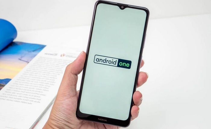 Nokia 2.4 chạy Android Go