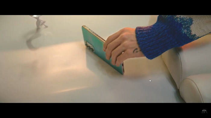 Cạnh viền của OPPO Reno5