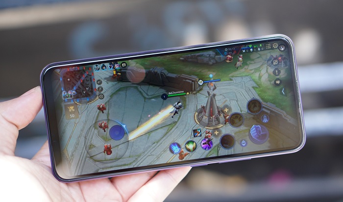 Vivo Y50 mặt trước