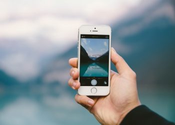 lỗi camera iPhone không lấy nét được