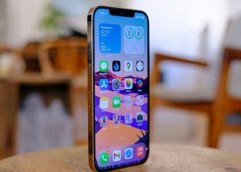 lý do nên mua iPhone 12 Pro Max