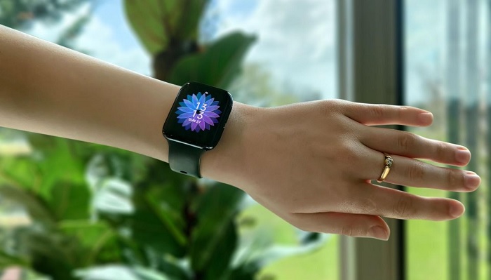 OPPO Watch là sản phẩm đồng hồ thông minh đầu tiên được giới thiệu trên thị trường