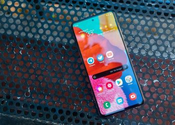 nên mua Galaxy A51 hay Vivo V19
