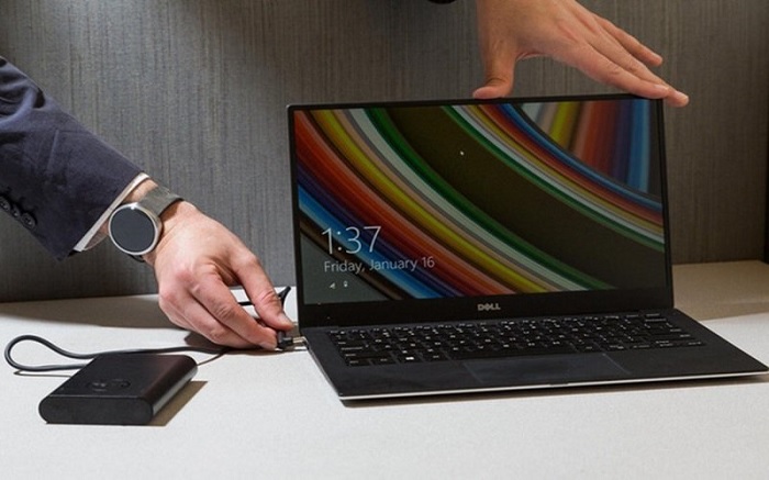 Bạn không nên cắm sạc trong nhiều ngày liên tục tránh trường hợp cháy nổ