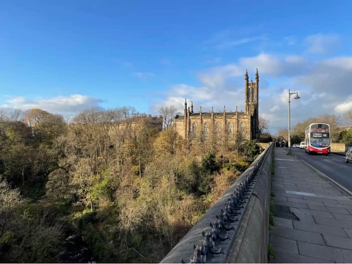 Ảnh chụp từ iPhone 12