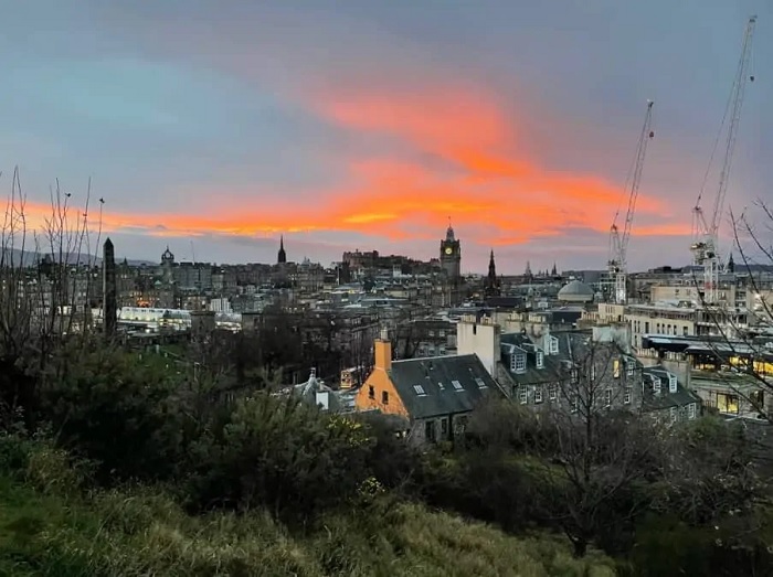 Ảnh chụp từ iPhone 12