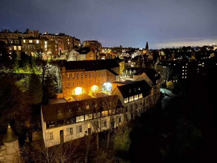 Ảnh chụp từ iPhone 12