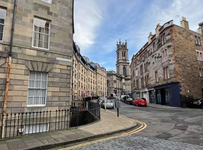 Ảnh chụp từ iPhone 12