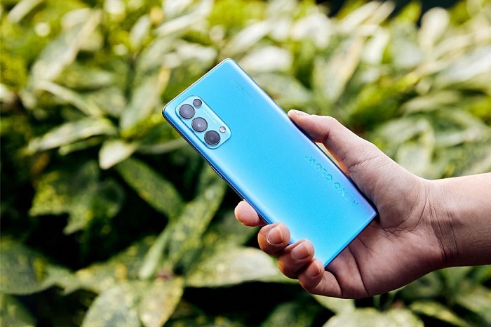 Máy có cấu hình mạnh mẽ không thua kém đối thủ nào