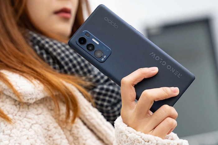 OPPO Reno5 Pro+ chính thức được bán ra tại Trung Quốc từ ngày 29/12