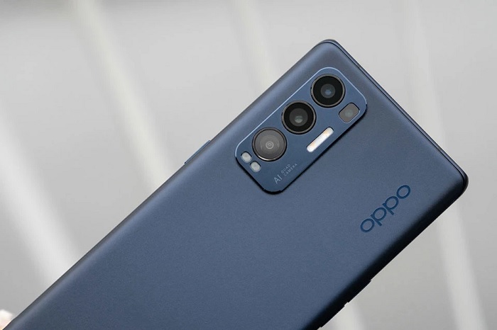 Cận cảnh camera sau của OPPO Reno5 Pro+