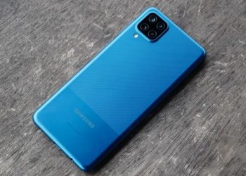 Trên tay Samsung Galaxy A12