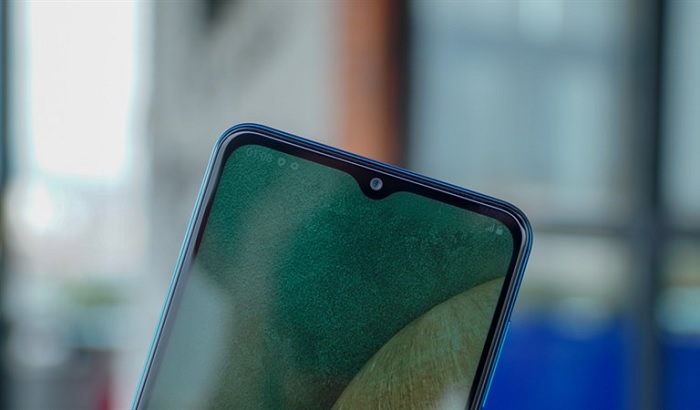 Camera selfie thiết kế dưới dạng giọt nước