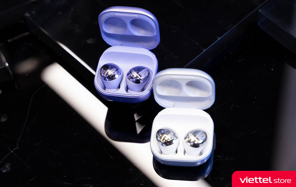 Cận cảnh Galaxy Buds Pro