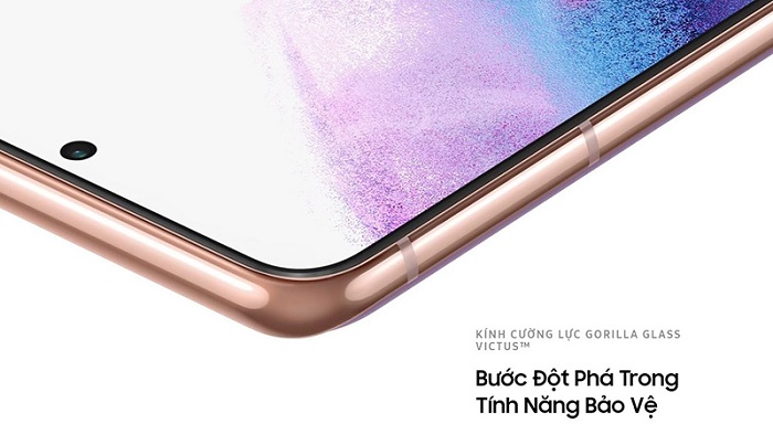 Tấm cường lực được trang bị cho cả màn hình và mặt lưng của thiết bị