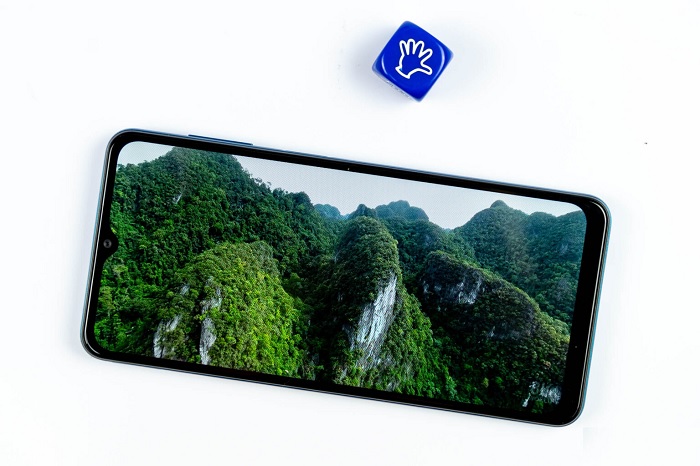 Màn hình rộng cho trải nghiệm tuyệt hơn khi xem phim