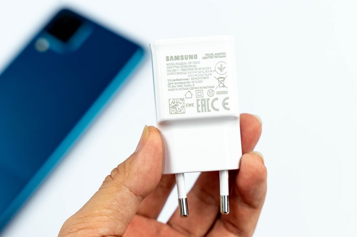 Củ sạc công suất 15W