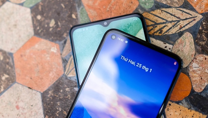Màn hình của Nokia 5.4 và Galaxy A12