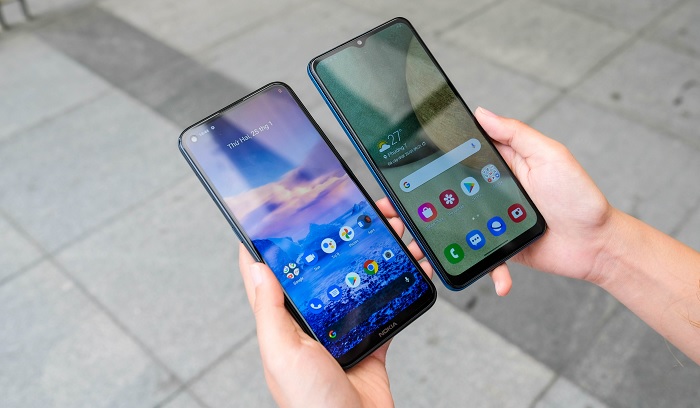 Giao diện của Nokia 5.4 và Galaxy A12 có nhiều điểm khác biệt