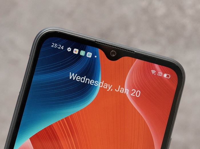 Camera selfie 5MP được đặc trong notch nhỏ hình giọt nước