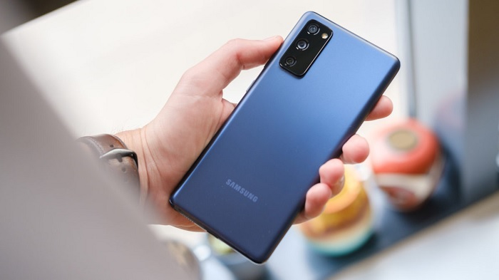 Galaxy S20 FE là một trong những smartphone Android tốt nhất đầu năm 2021