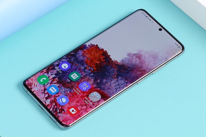 Samsung Galaxy S20+ là một trong những smartphone có màn hình tốt nhất đầu năm 2021
