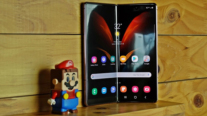 Samsung Galaxy Z Fold 2