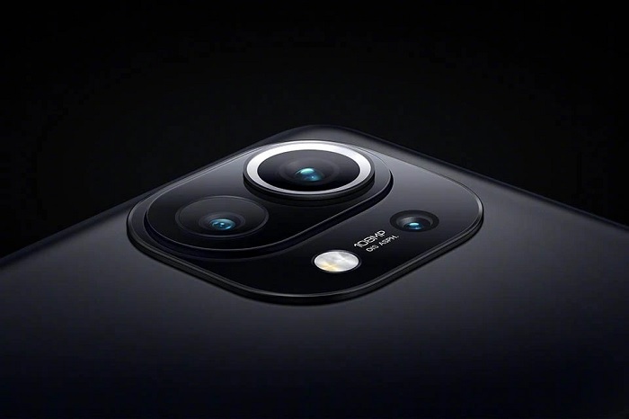 Xiaomi Mi 11 có cụm camera ấn tượng