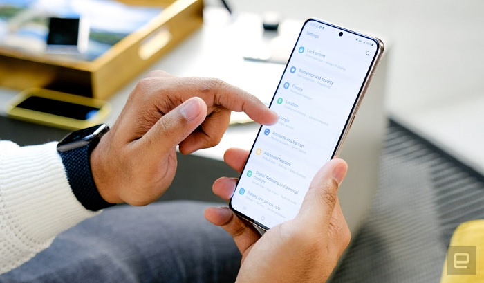 Galaxy S21+ được trang bị bộ xử lý Exynos 2100 5nm mới ra mắt cùng bộ xử lý mới gồm 8 nhân